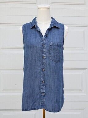 Banana Republic Chambray Button Down Tank